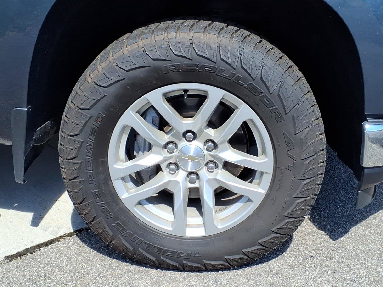 2022 Chevrolet Silverado 1500 Limited LT - Photo 11