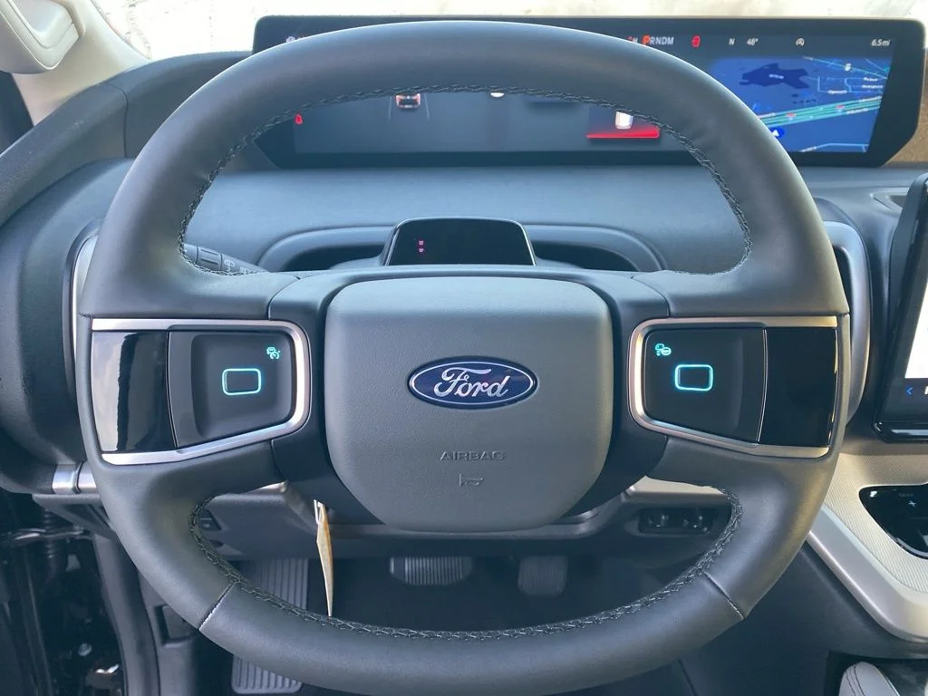 2025 Ford Expedition Active - Photo 17