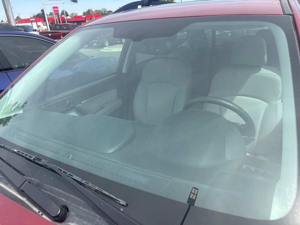 Used 2016 Red Subaru 2.5i Premium image 3