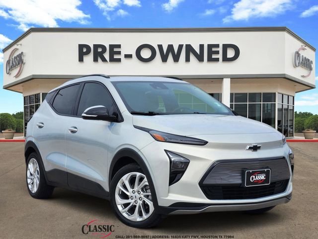 Silver Flare Metallic 2023 Chevrolet Bolt EUV LT FWD Hatchback Front-Wheel Drive