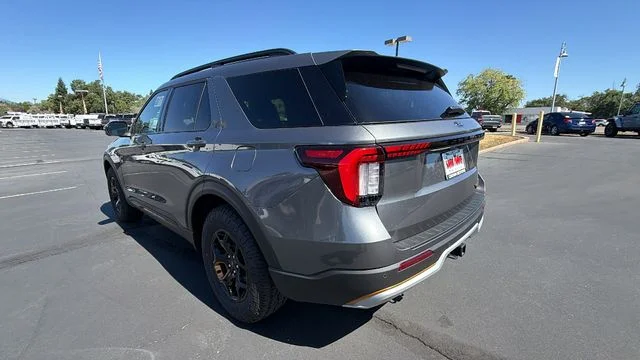 2026 Ford Explorer Tremor - Photo 38