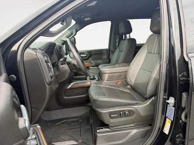 Used 2022 Black Chevrolet High Country image 12