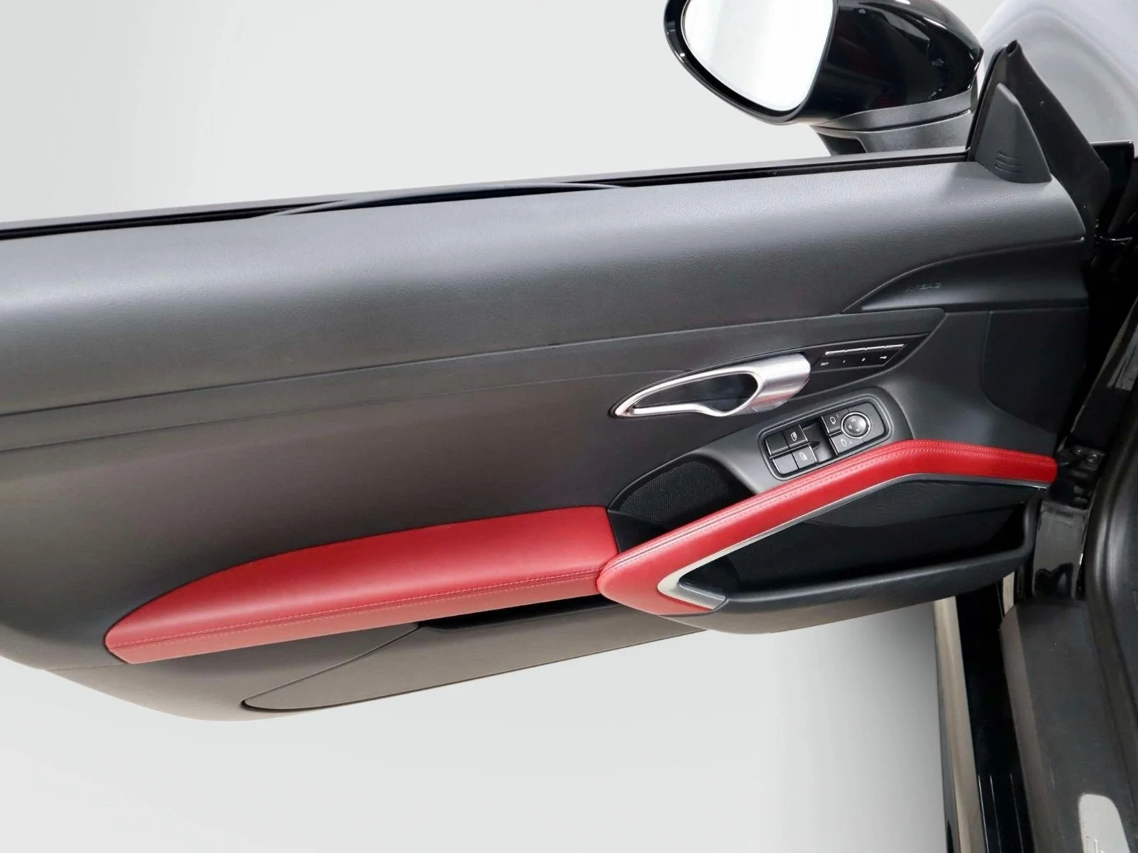 Used 2017 Jet Black Metallic Porsche  image 18