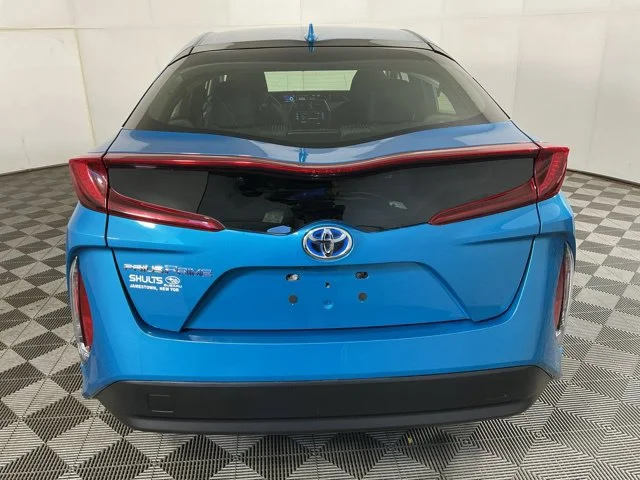 Used 2017 Blue Toyota Plus image 8