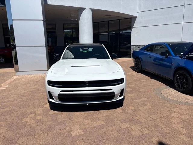 New 2026 White Knuckle Exterior Paint Dodge R/T image 2