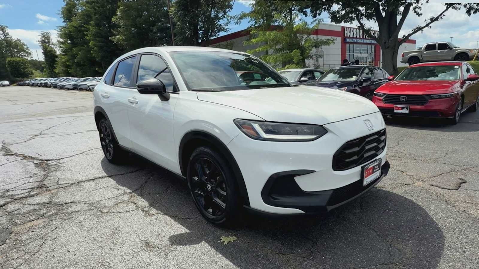 2024 Honda HR-V Sport - Photo 2