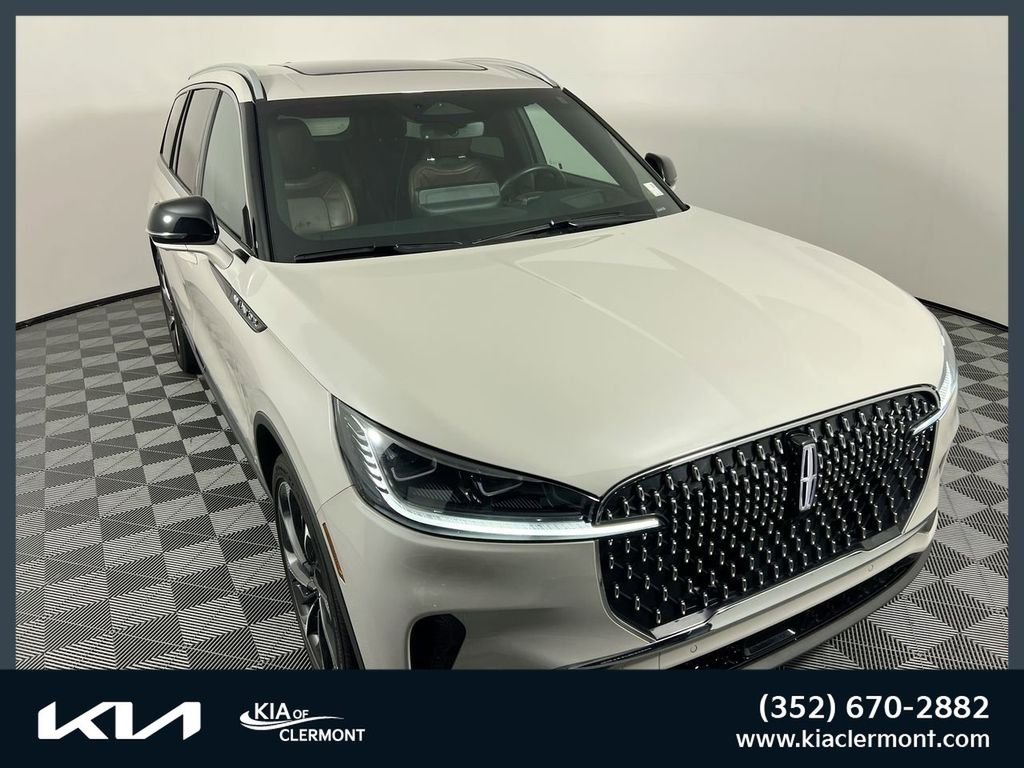 2025 Lincoln Aviator Reserve RWD's photo