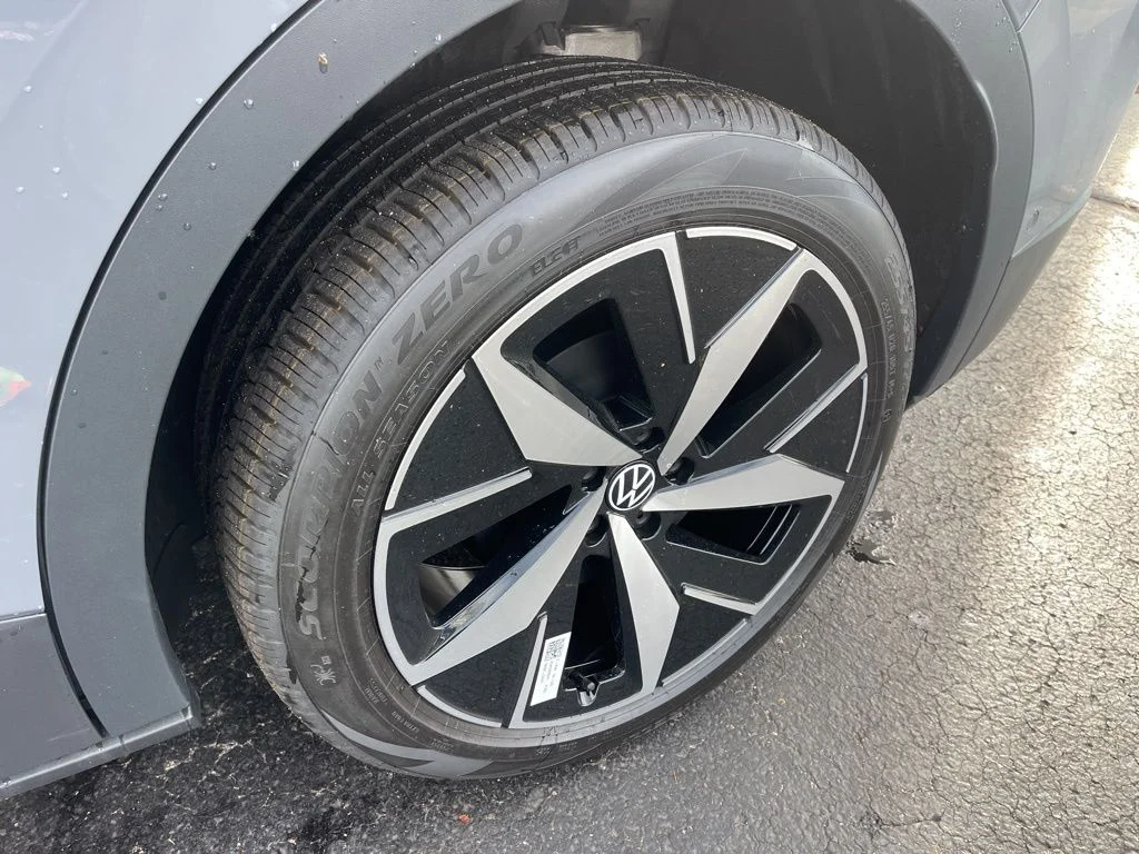 New 2025 Pure Gray Volkswagen Pro S image 16