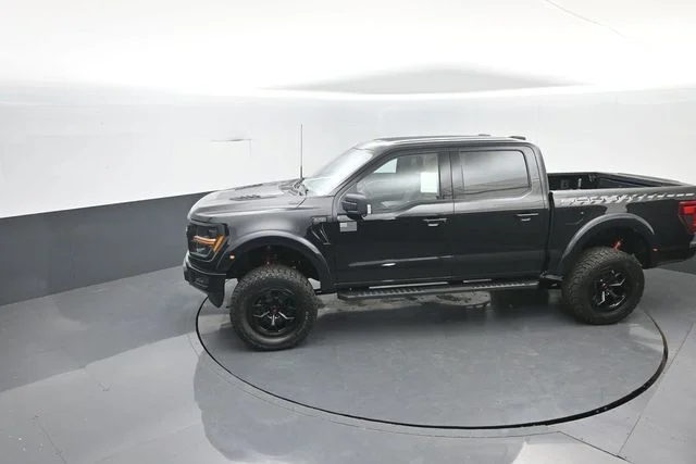 New 2026 Black Ford XLT image 21