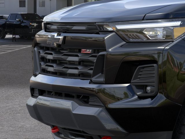 2026 Chevrolet Colorado Z71 - Photo 13