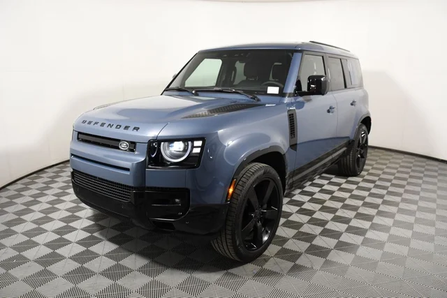 2026 Land Rover Defender 110 X-Dynamic SE