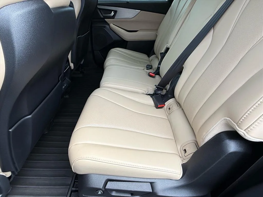 Used 2024 Black Acura Technology image 12
