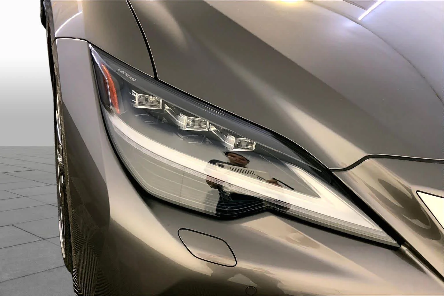 Used 2023 Manganese Luster Lexus  image 27