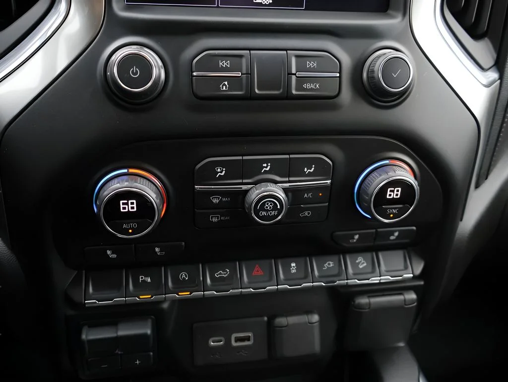 Used 2021 Silver Chevrolet LT Trail Boss image 25