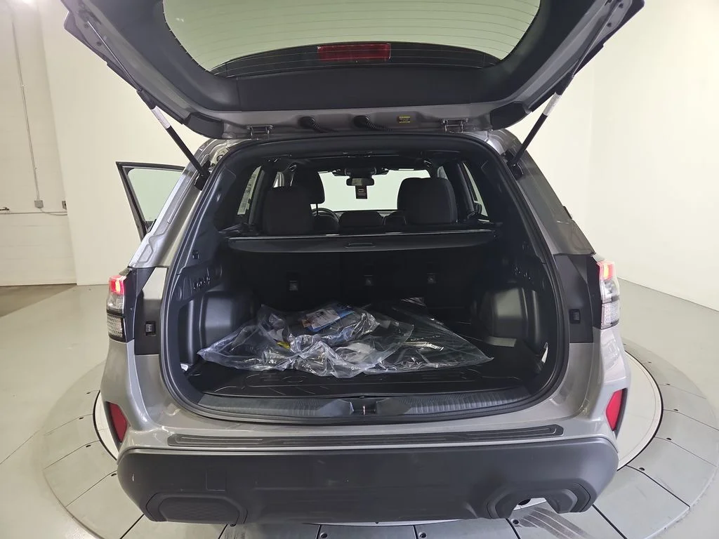 New 2026 RIVER ROCK PEARL Subaru Premium image 22
