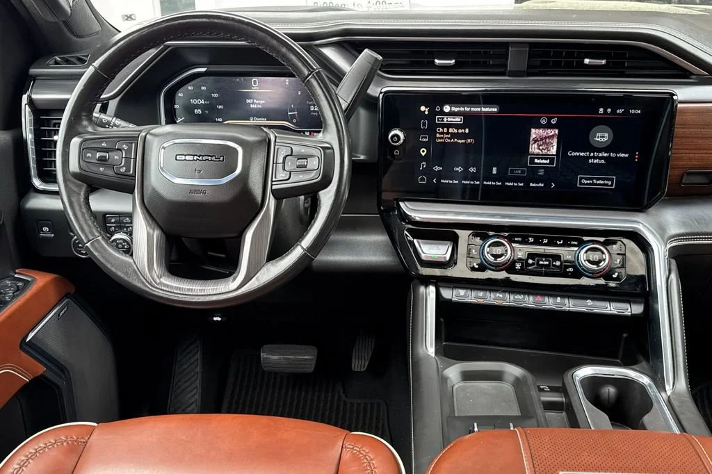 2024 GMC Sierra 3500HD Denali Ultimate - Photo 14