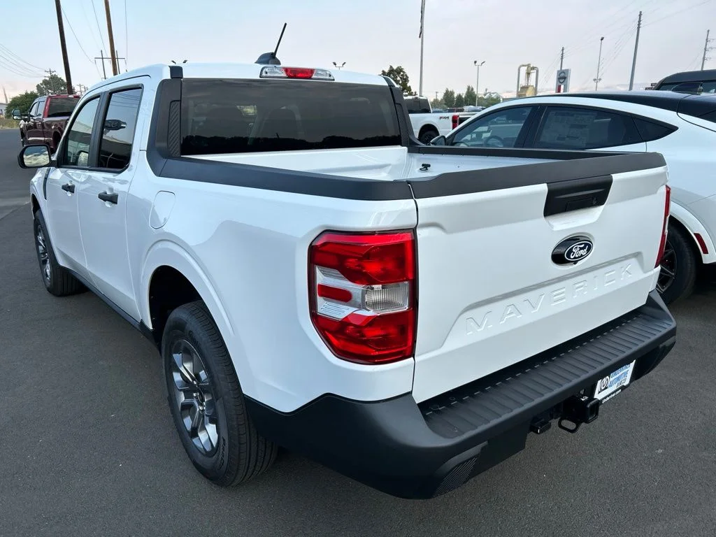 New 2026 White Ford XLT image 6