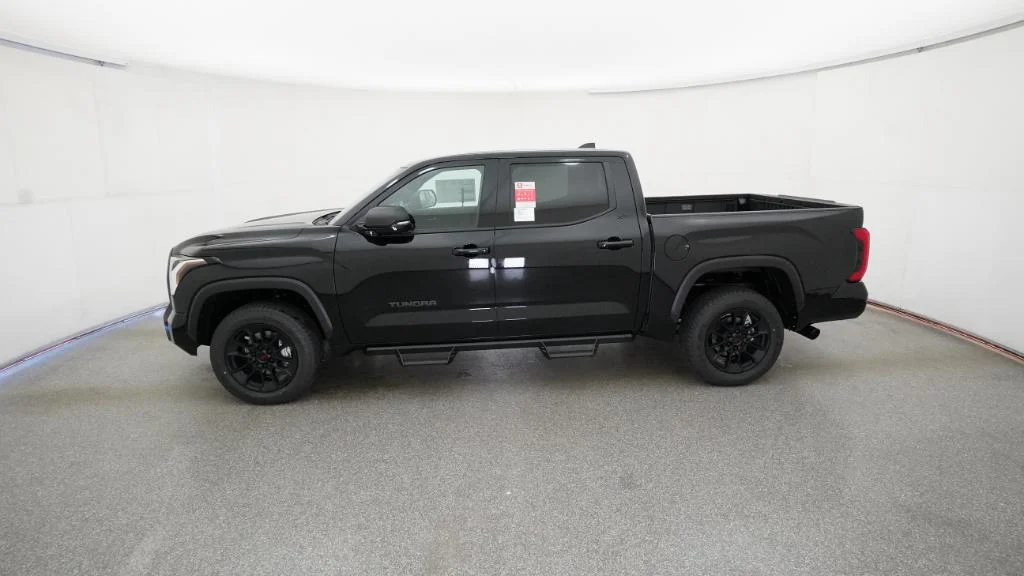 2026 Toyota Tundra SR5 - Photo 20