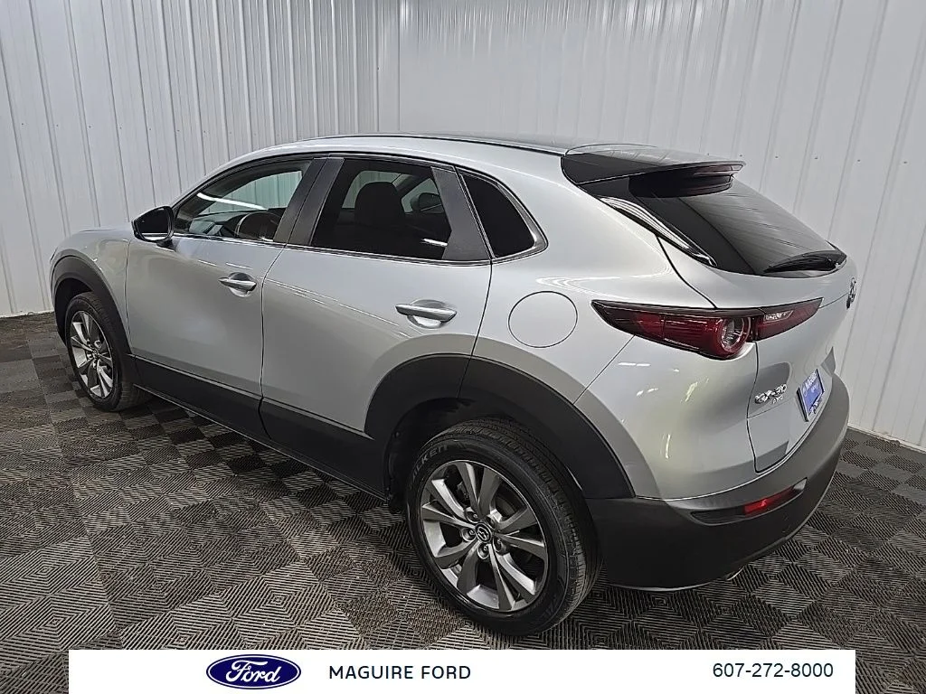 Used 2021 Silver Mazda Select image 11