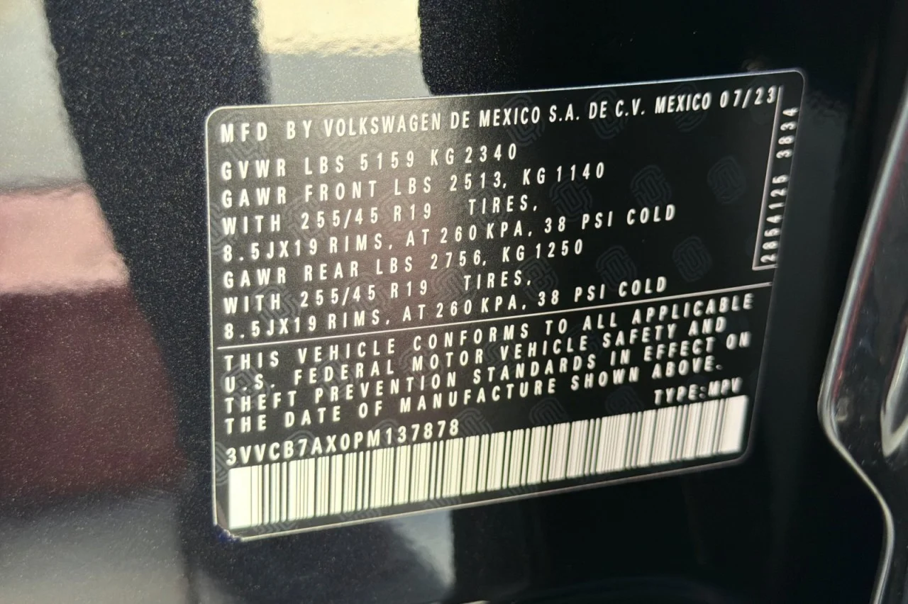 Used 2023 BLACK Volkswagen SE R-Line Black image 27