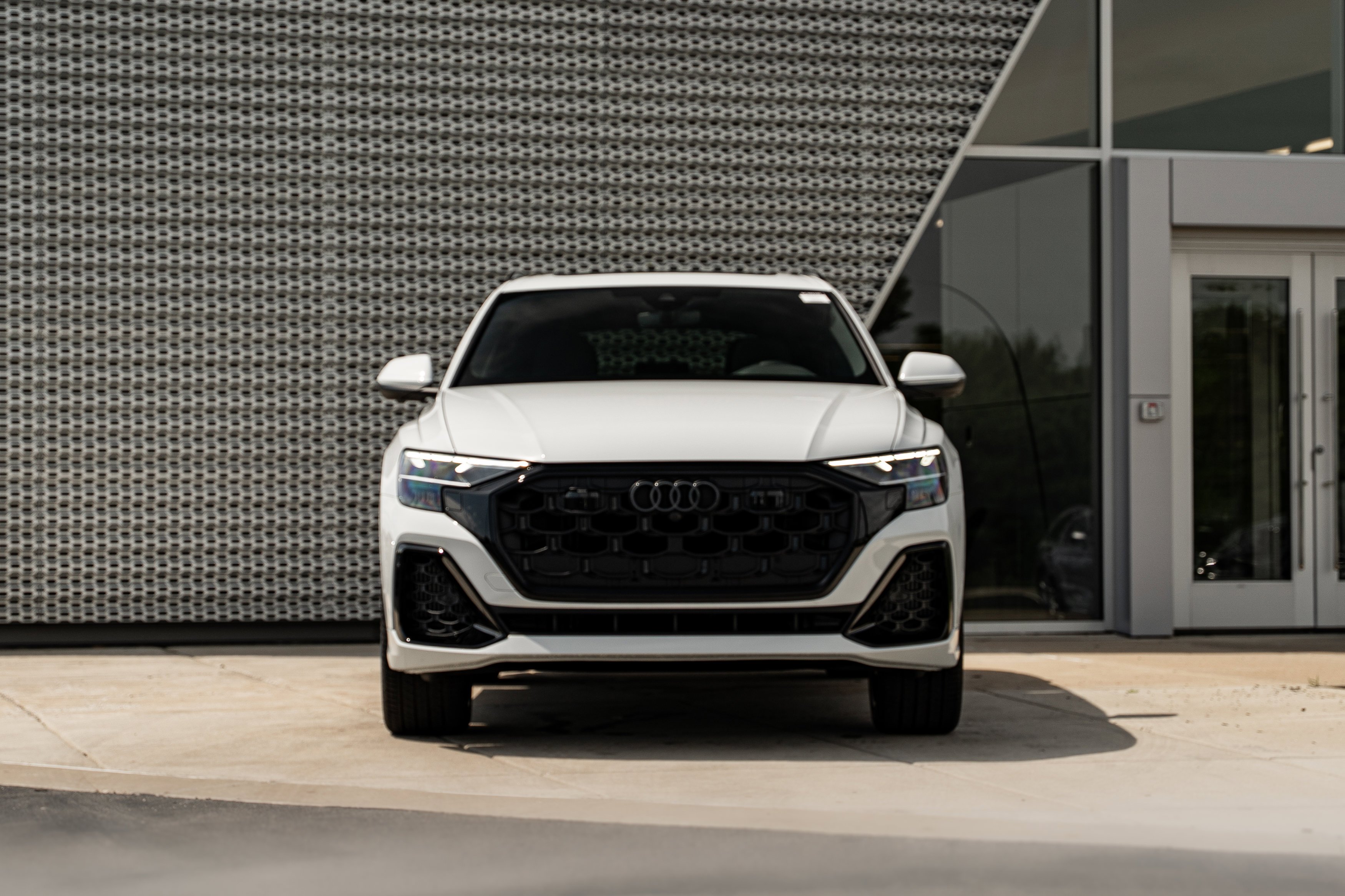 2026 Audi Q8 Premium Plus - Photo 37