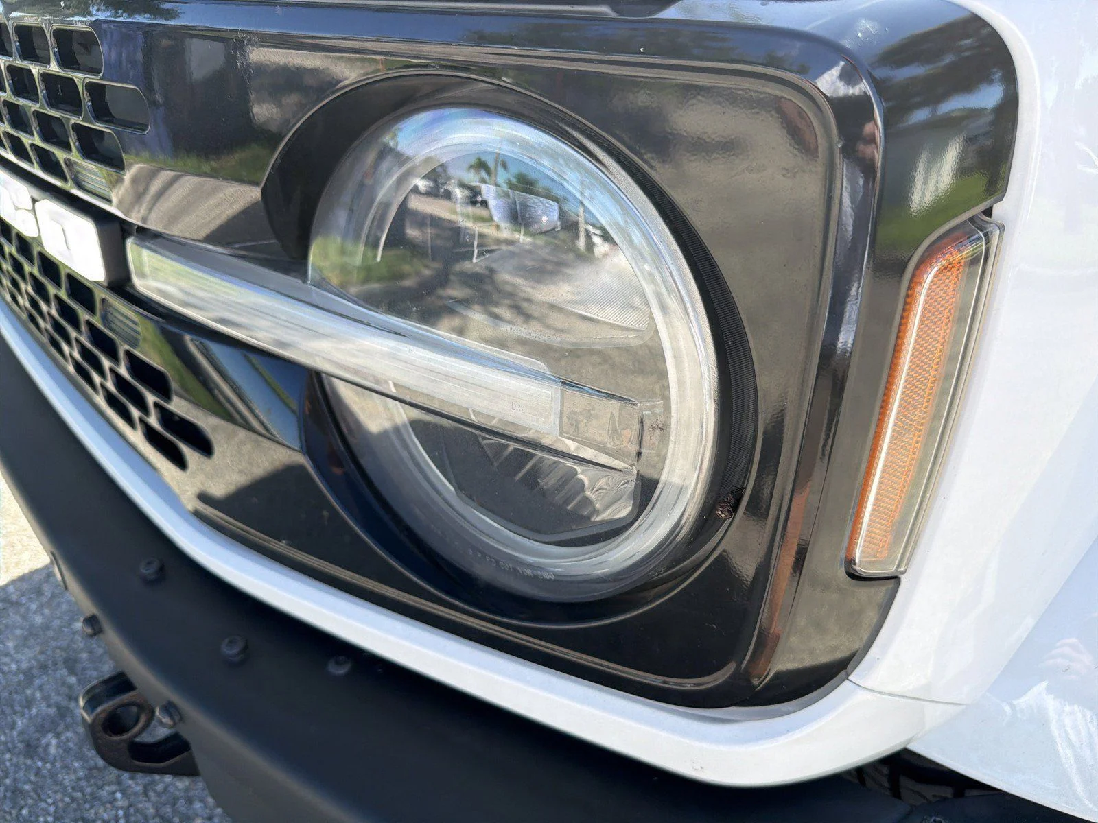 Used 2024 White Ford Wildtrak image 9