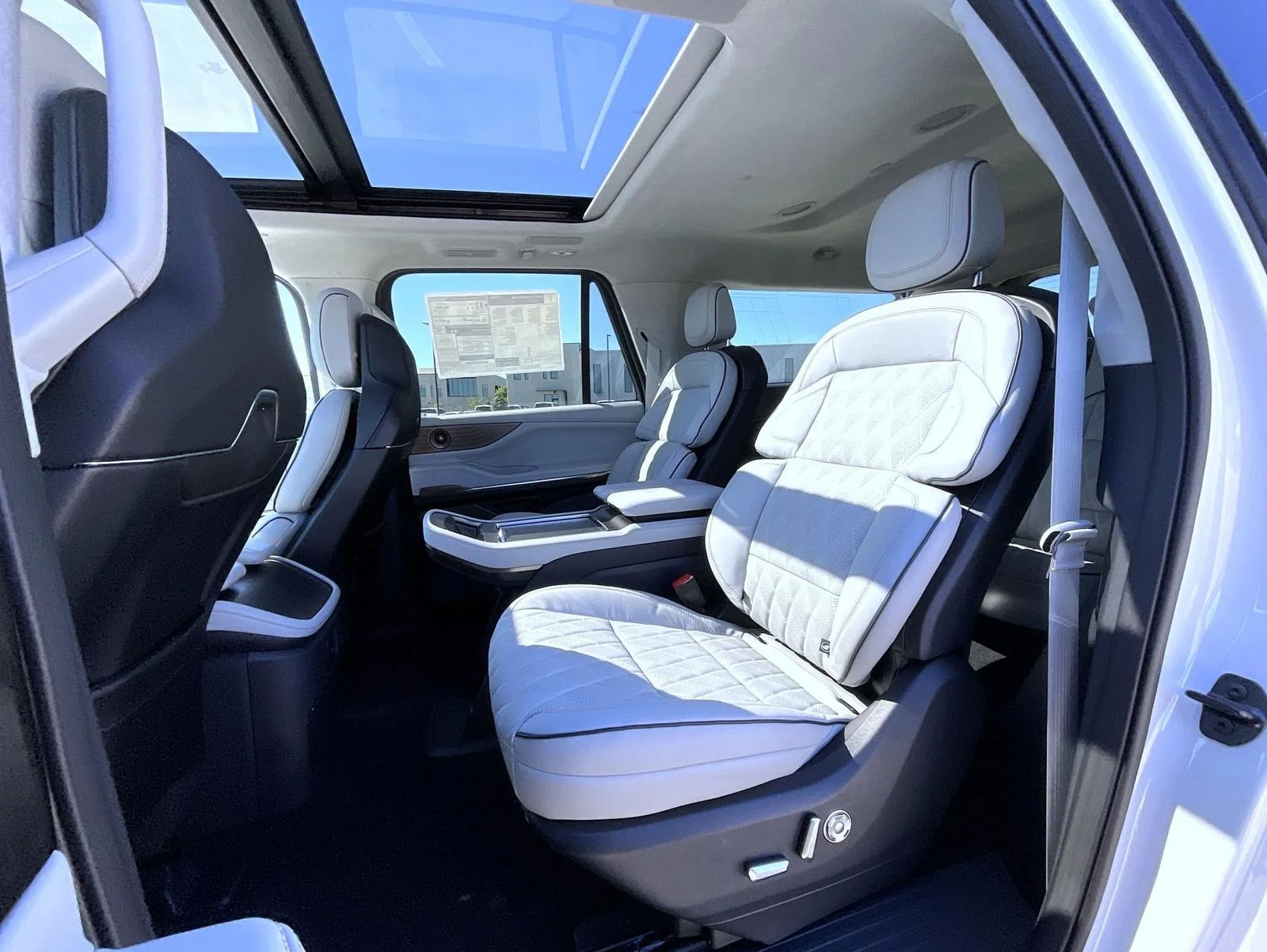 New 2026 White Lincoln Black Label image 19