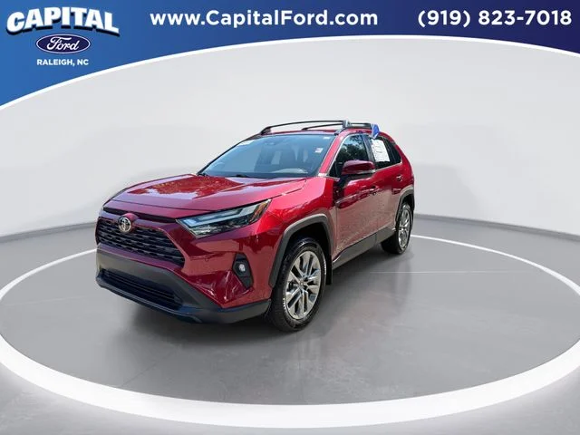 Used 2025 Red Toyota XLE Premium image 4