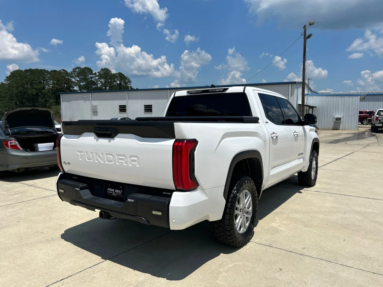 Used 2023 White Toyota SR5 image 3