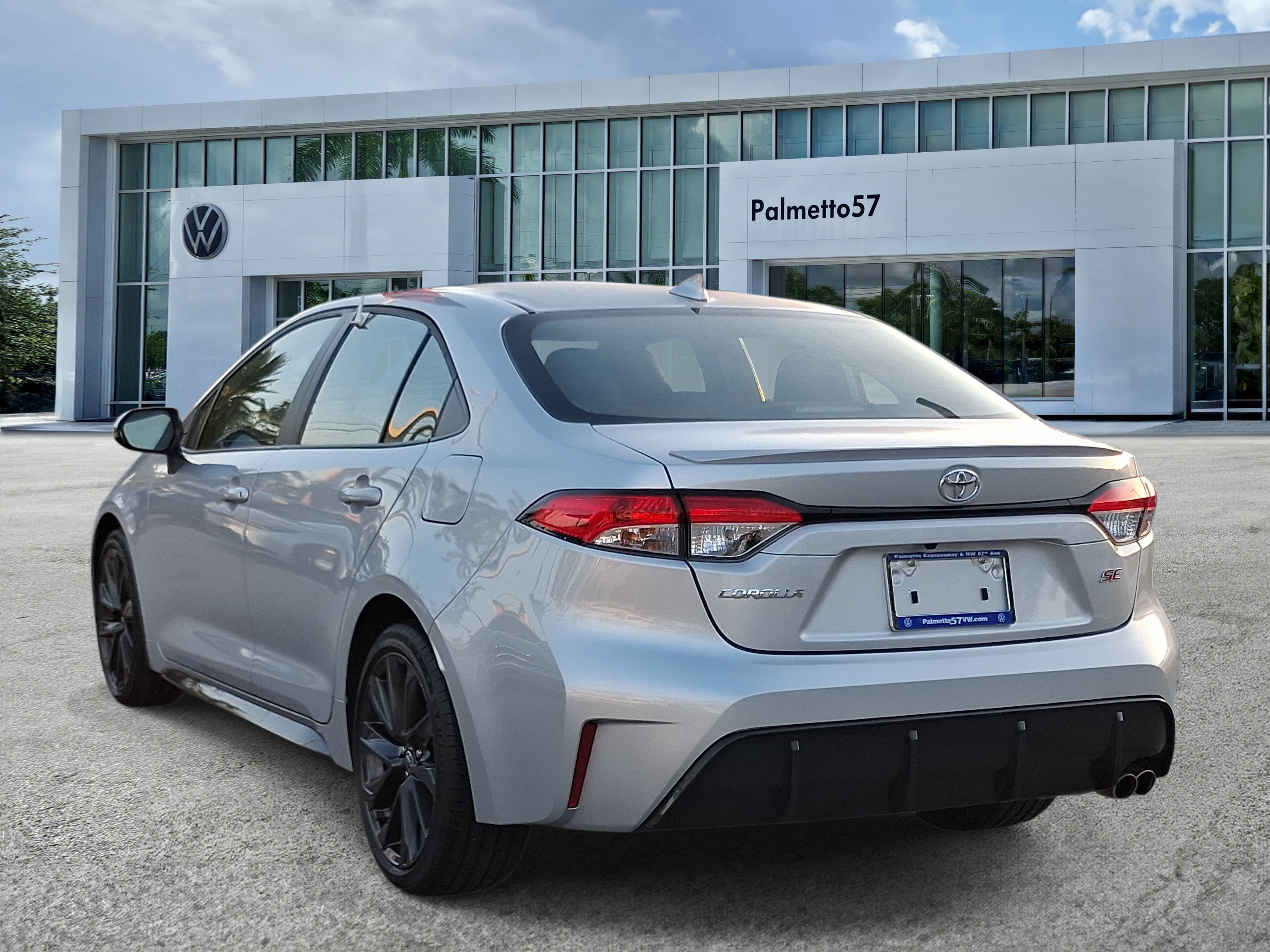 Used 2025 Silver Toyota SE image 4