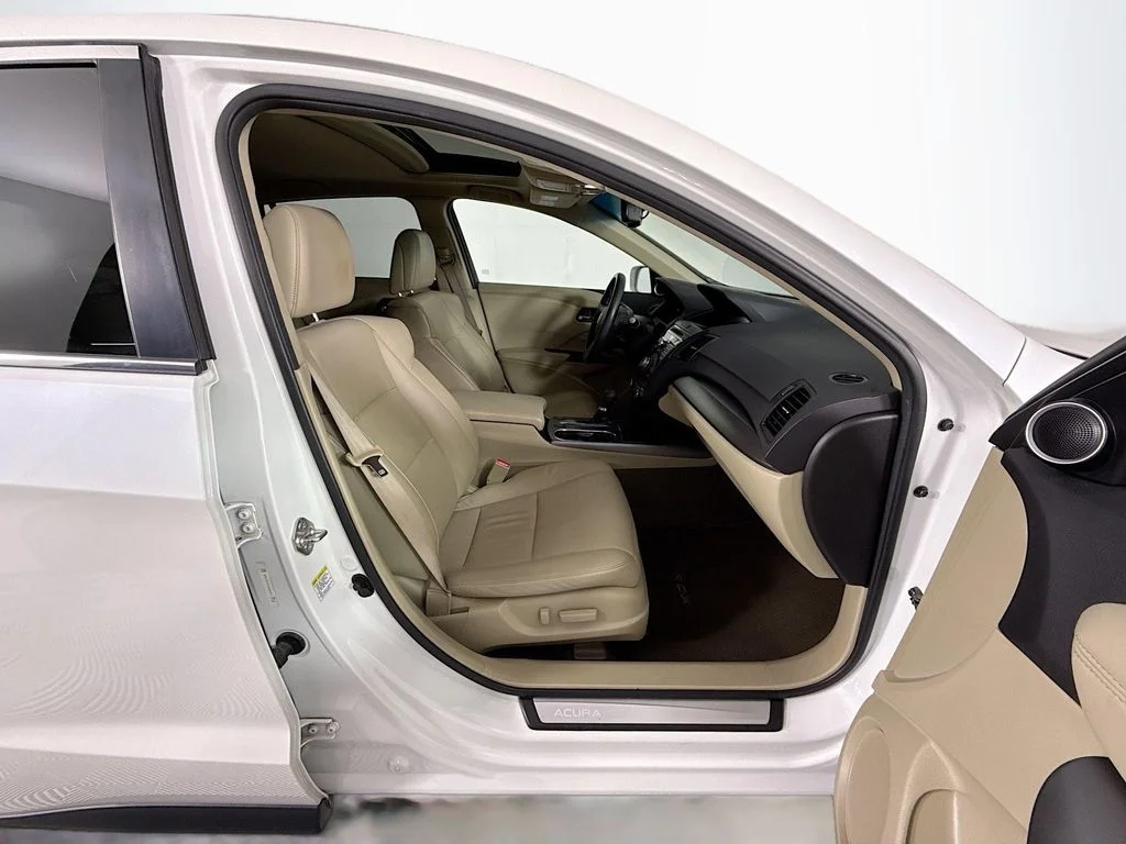Used 2014 White Diamond Pearl Acura Technology Package image 29
