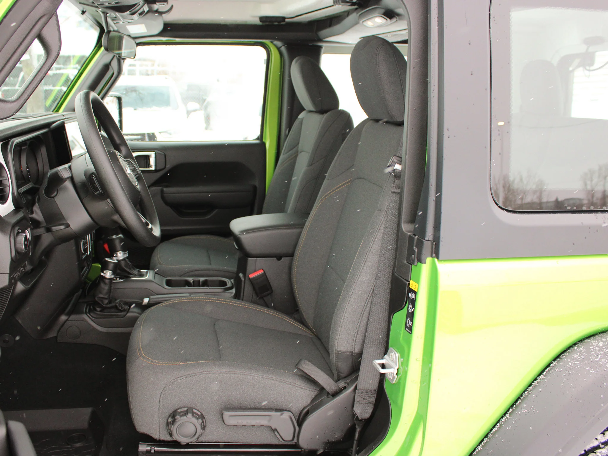 Certified Used 2026 mojito Jeep Sport * No Accidents | Backup Camera | Trailer Tow | Apple CarPlay | Trail Ready image 3