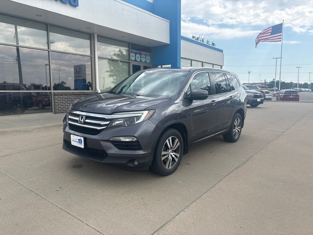 Used 2016 Gray Honda EX-L image 1