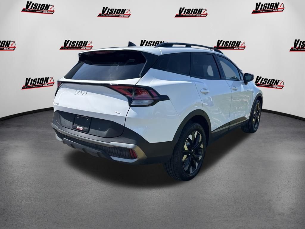 Used 2023 White Kia X-Line image 5