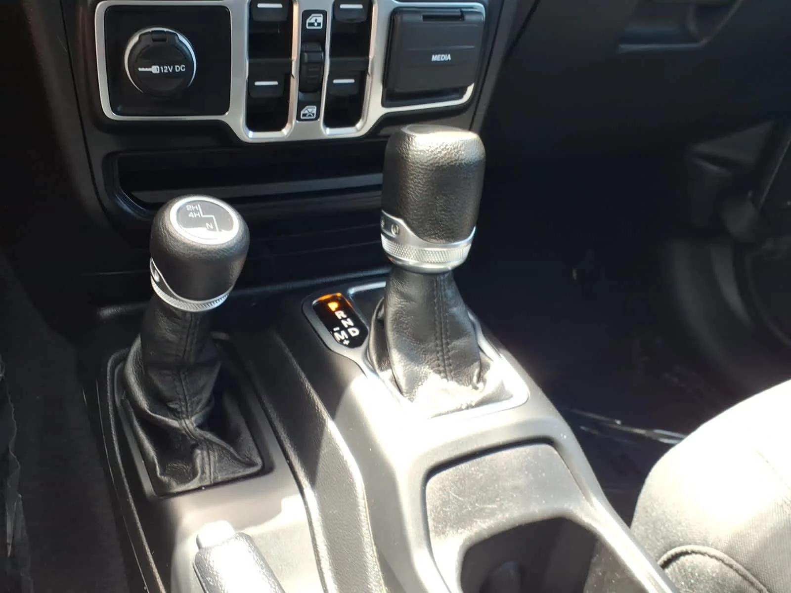 Certified Used 2022 Granite Crystal Met. Clear Coat Jeep Sport S image 25