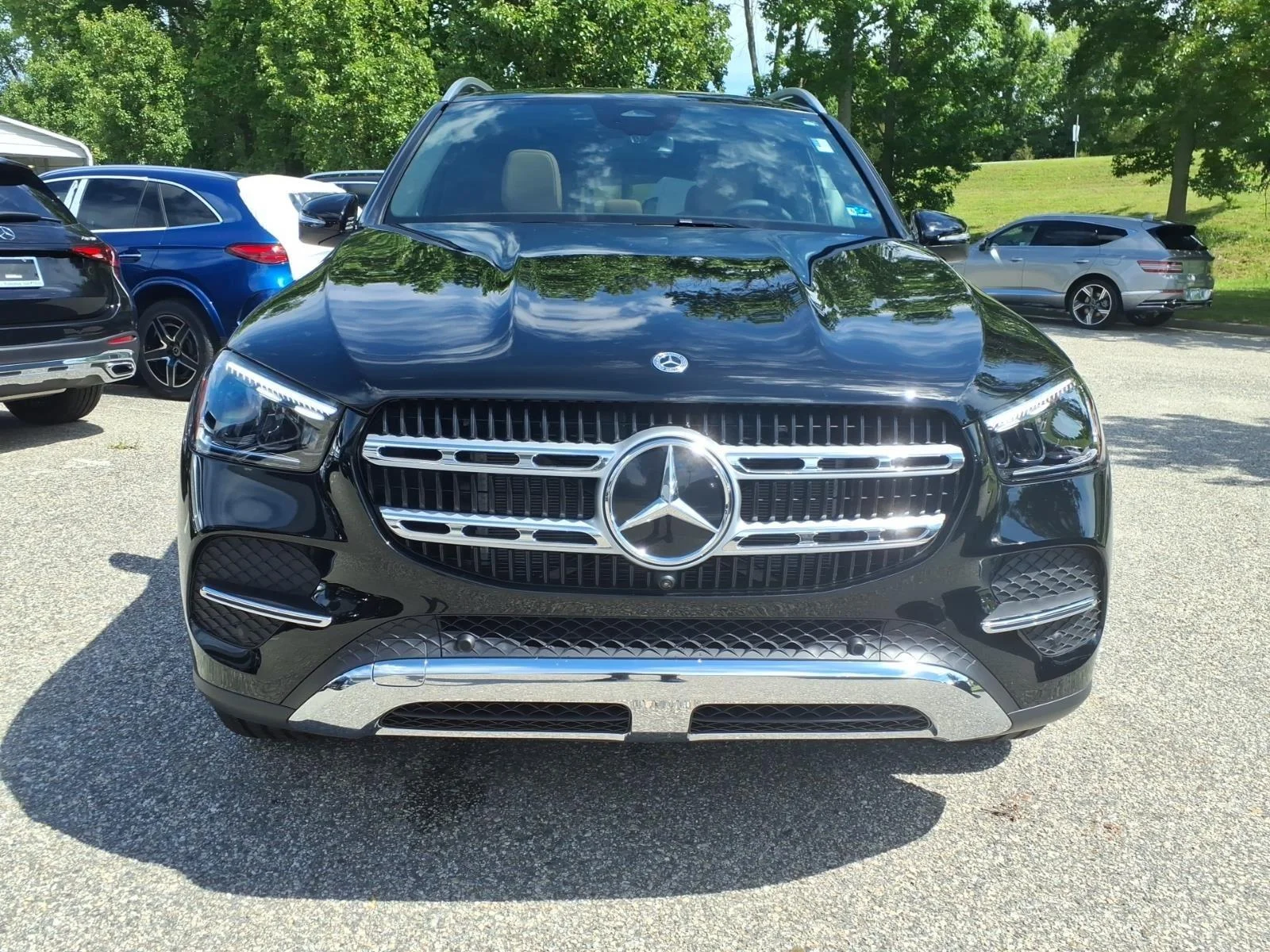 New 2026 BLACK Mercedes-Benz GLE 350 image 2