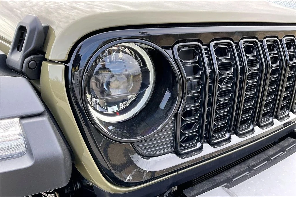 New 2026 Jeep Wrangler Willys 4D Sport Utility
