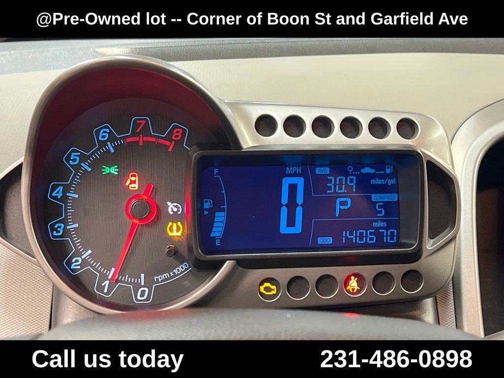 Used 2013 Red Chevrolet LT image 21