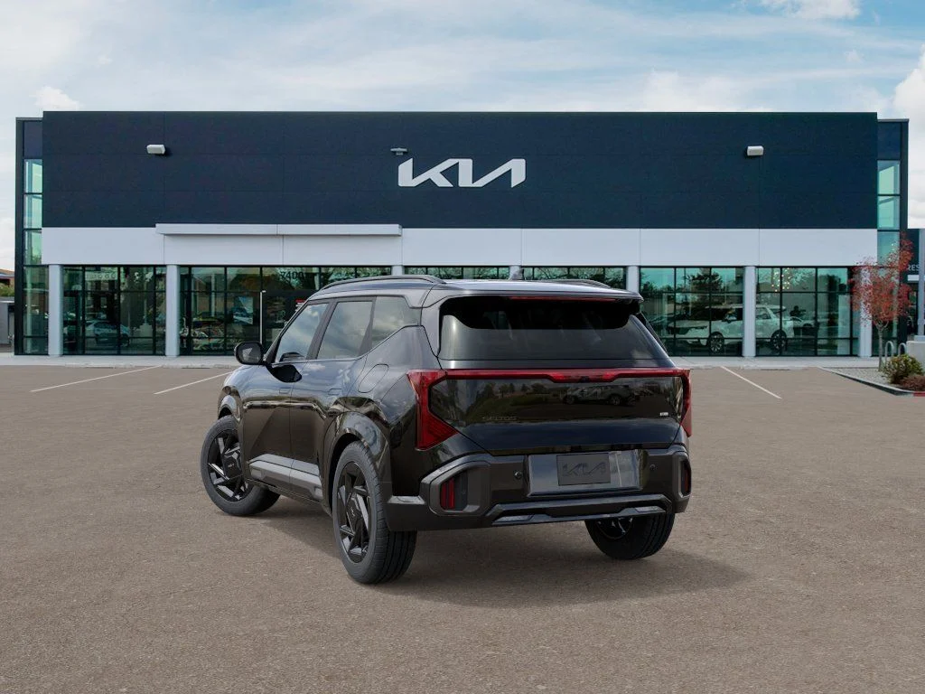 New 2027 Black Kia X-Line SX image 4