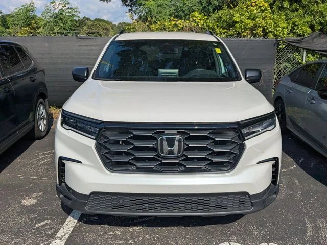 Used 2025 Platinum White Pearl Honda Sport image 2