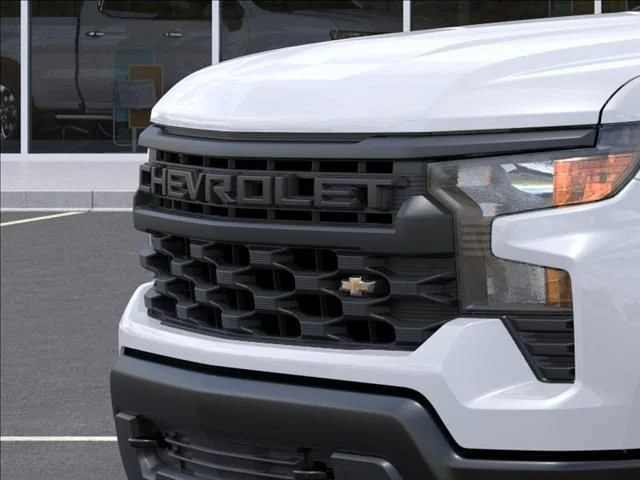 New 2026 Summit White Chevrolet WT image 13