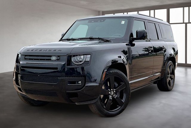 2025 Land Rover Defender 130 X-Dynamic SE