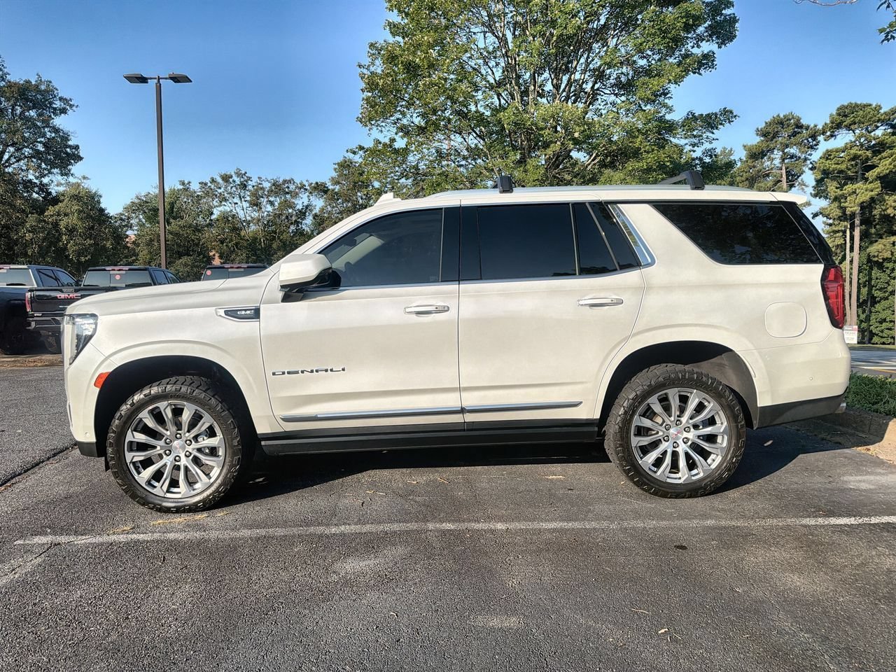 Used 2023 WHITE FROST TRICOAT GMC Denali image 5
