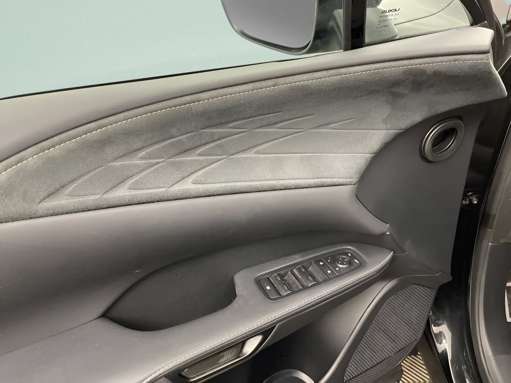 Used 2024 Caviar Lexus 350 F Sport Handling image 21