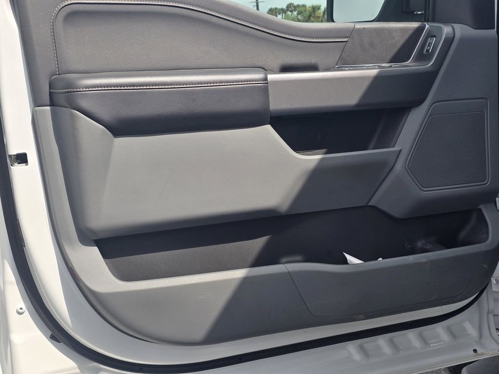 Used 2025 White Ford XLT image 21
