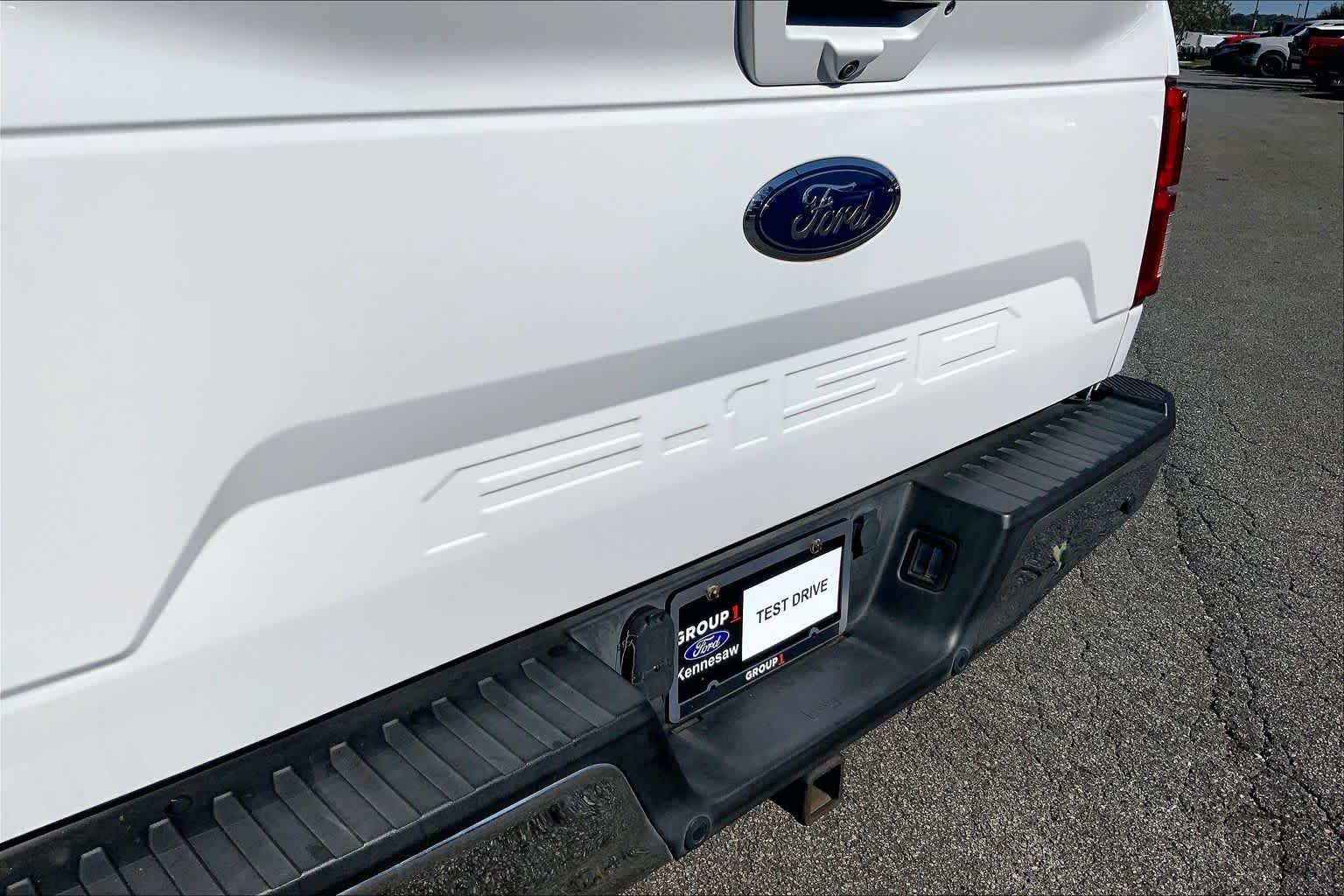 Used 2020 Oxford White Ford LARIAT image 30