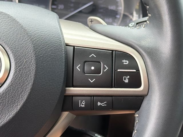 Used 2022 White Lexus 350 image 33
