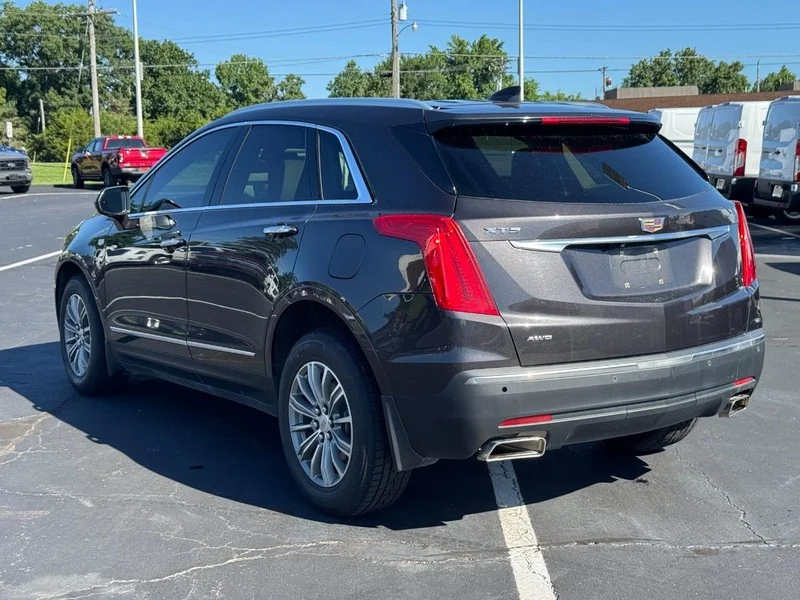 Used 2017 Dark Granite Metallic Cadillac Luxury AWD image 6