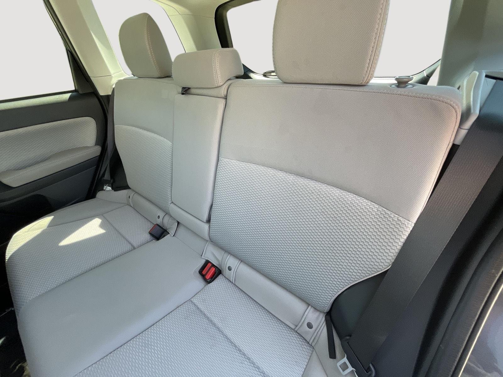 Used 2017 Dark Gray Metallic Subaru Premium image 5