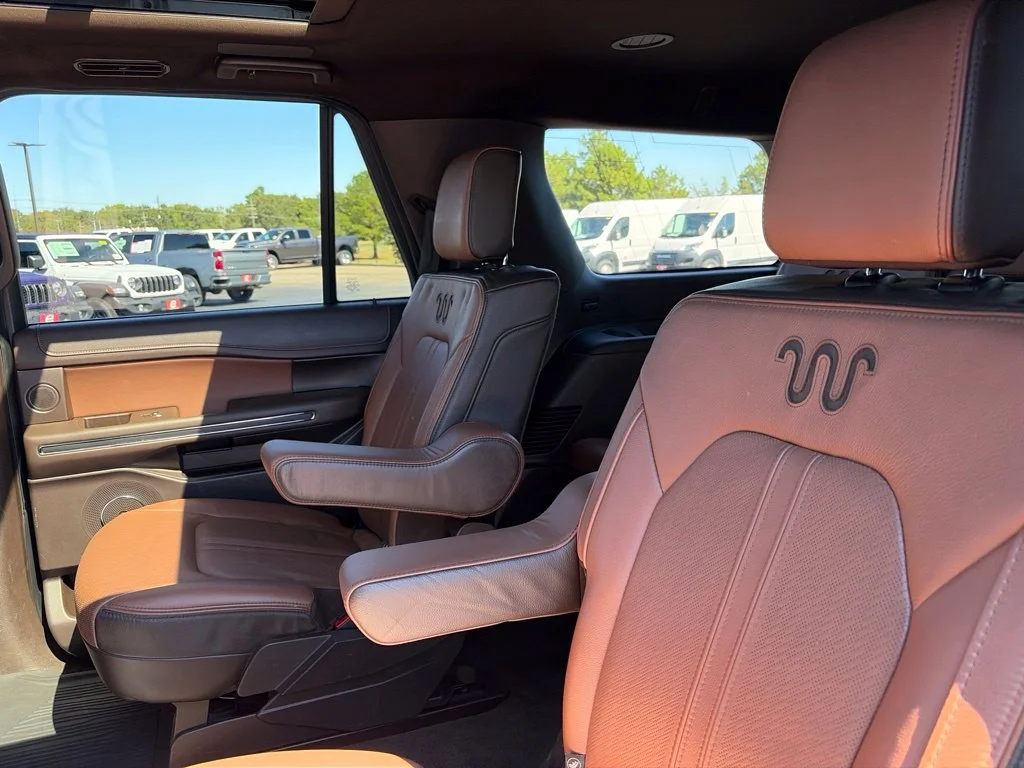 Used 2022 Agate Black Metallic Ford King Ranch image 34